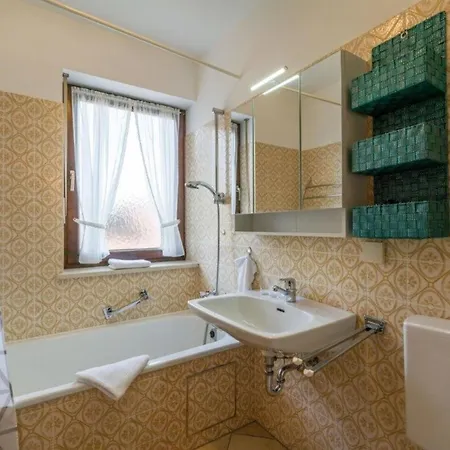Chiemgau-Comfort B4 Ferienwohnanlage Oberaudorf Mit Sauna Lägenhet *